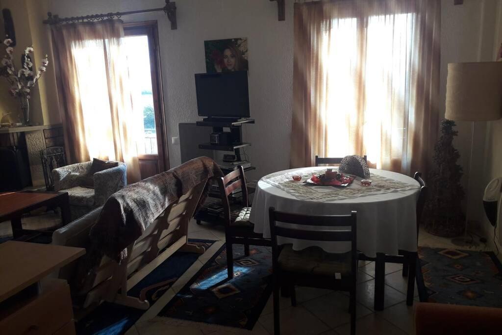 Appartement Efis House à Kalívia Extérieur photo